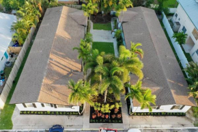 Villa#4 House in Pompano at 4 minutes from the beach!